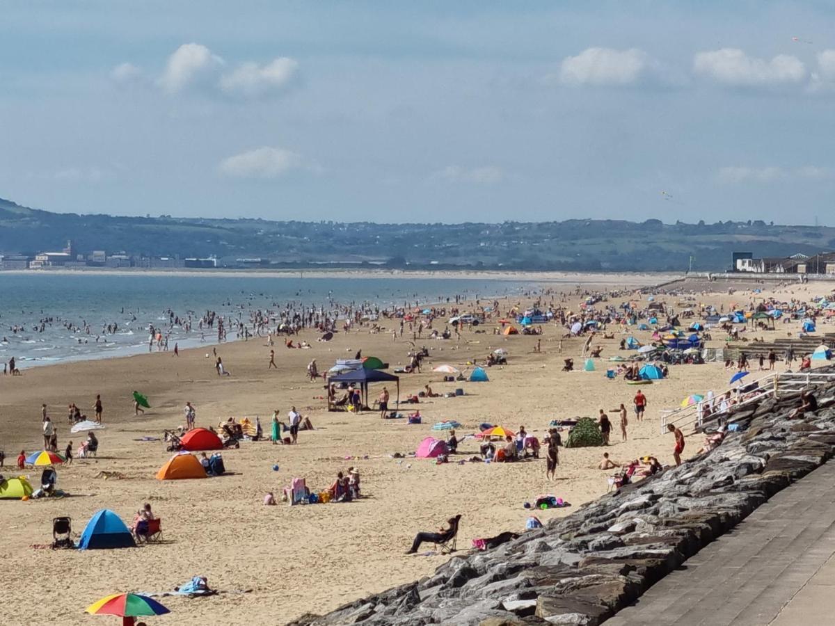 Driftmark Beachfront Location Aberavon Beach Sea Views Large Driveway Parking Private Site Fibre Optic Wi Fi พอร์ตทัลบอต ภายนอก รูปภาพ