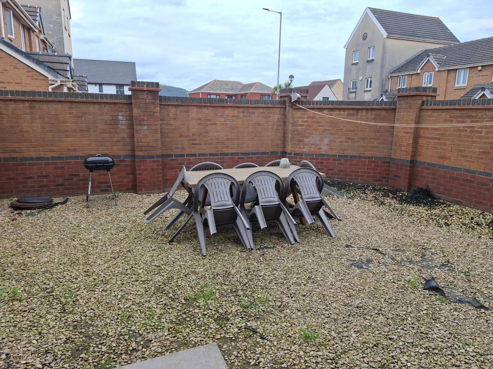 Driftmark Beachfront Location Aberavon Beach Sea Views Large Driveway Parking Private Site Fibre Optic Wi Fi พอร์ตทัลบอต ภายนอก รูปภาพ