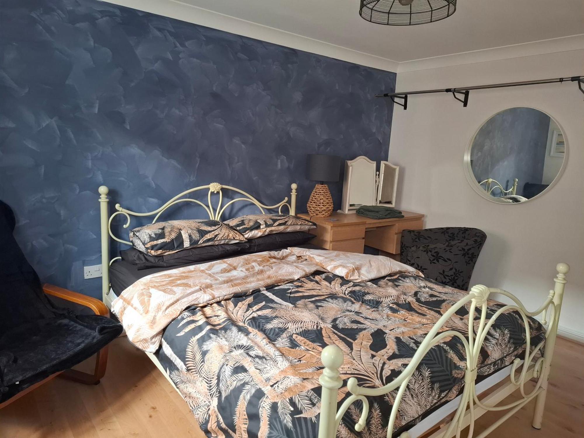 Driftmark Beachfront Location Aberavon Beach Sea Views Large Driveway Parking Private Site Fibre Optic Wi Fi พอร์ตทัลบอต ภายนอก รูปภาพ